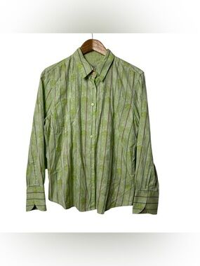 Robert Graham women's button-up shirt featuring a green floral pattern